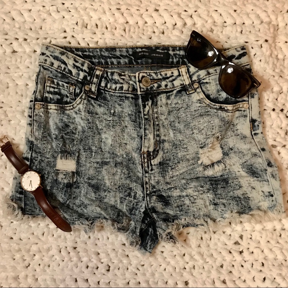 NWOT Gogo Jeans acid wash denim shorts